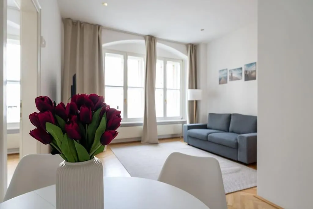 Vienna Central Panorama Apartment