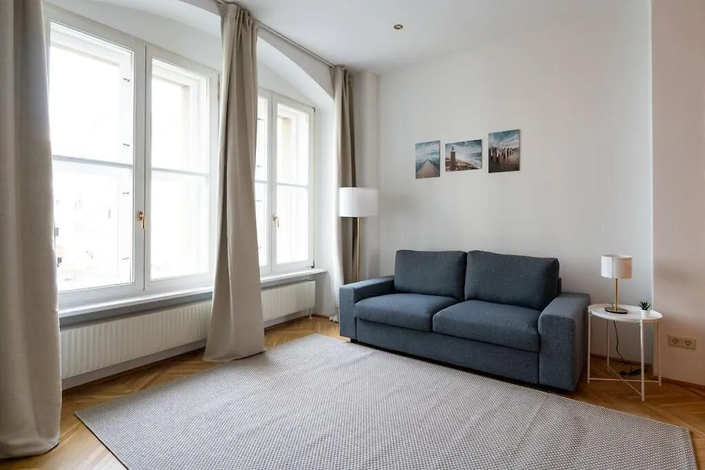 Apartment Vienna Central Panorama